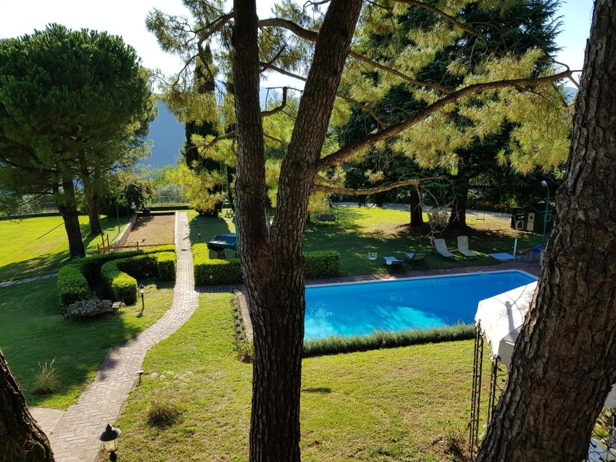 Villa Gaia サーレ・マラジーノ エクステリア 写真